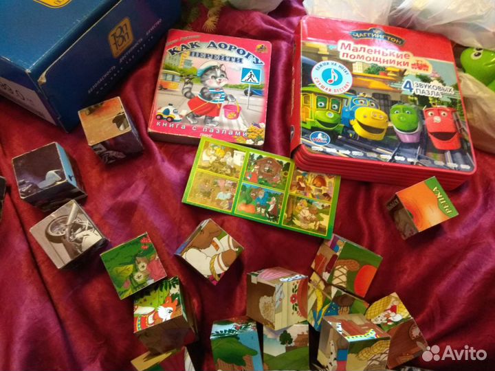 Настольные игры, пазлы и кубики