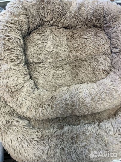 Пушистая лежанка для животных