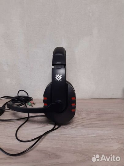 Игровые наушники с микрофоном