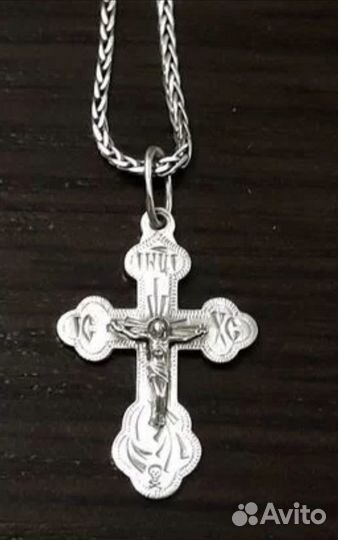 Серебряный крестик
