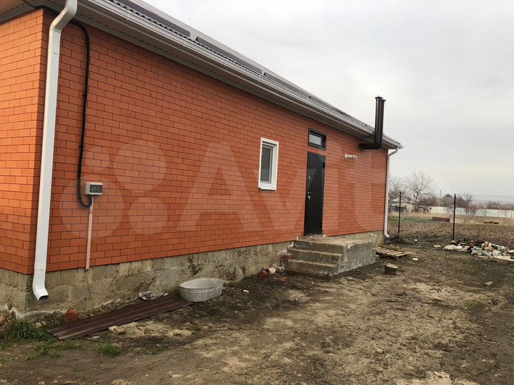 Дом 98,6 м² на участке 3,65 га