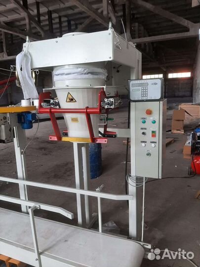 Фасовочный комплекс для сыпучих в наличии
