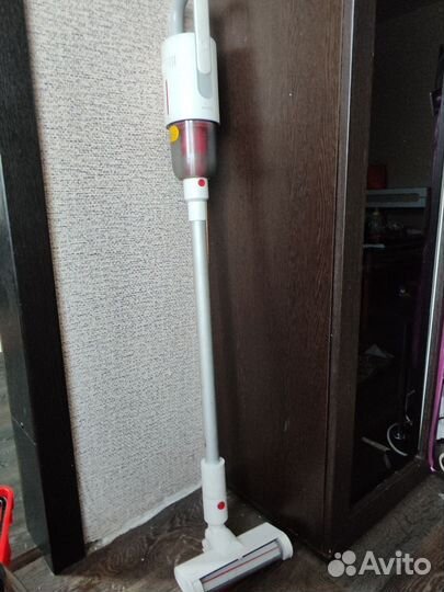 Вертикальный пылесос xiaomi deerma на зап части