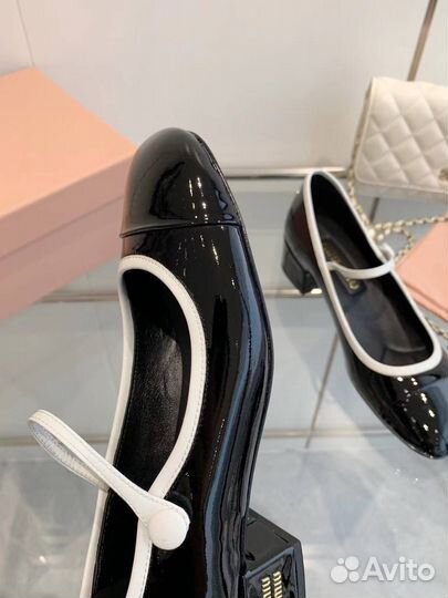 Балетки женские Miu Miu лак премиум 2 цвета