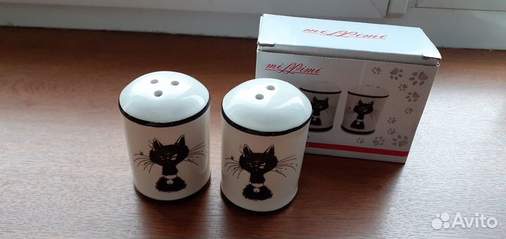 Кружки, рюмки, стопки