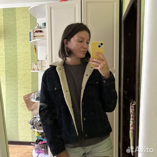 Вельветовая куртка levis