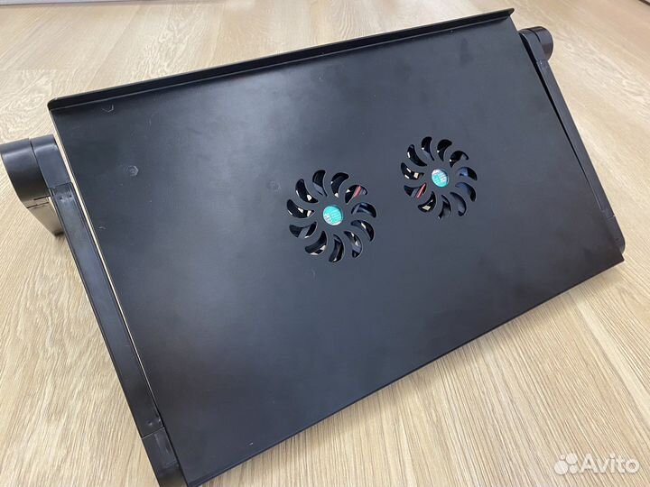 Столик/подставка для ноутбука