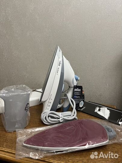 Утюг braun новый