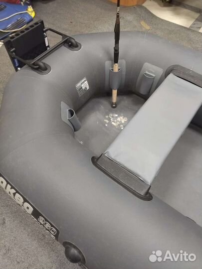 Держатель для спининга в лодку