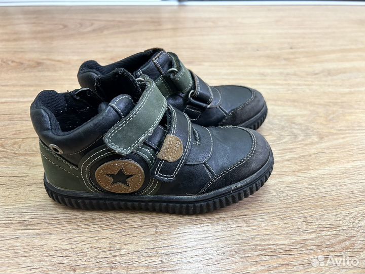 Adidas кроссовки