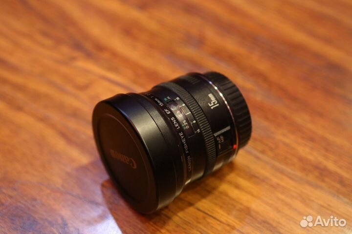 Объектив Сanon EF 15mm f/2,8 Fish-eye