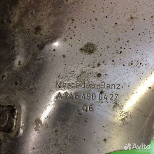 Насадка глушителя правая Mercedes-Benz Cla-Class