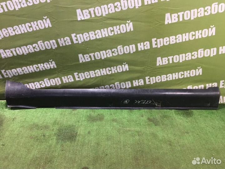 Накладка на порог наружная правая Geely Emgrand