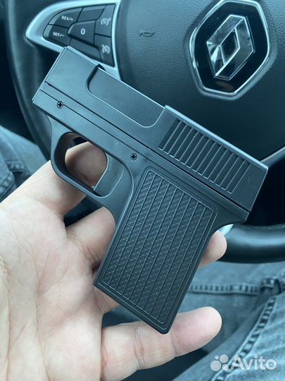 Зажигалка Пистолет с секретным отсеком (новая)