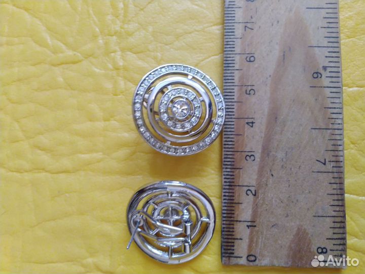 Серьги крупные круглые винтаж