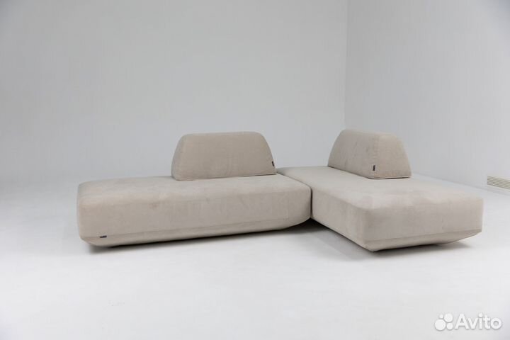 Диван со спальным местом 2700х1650 мм