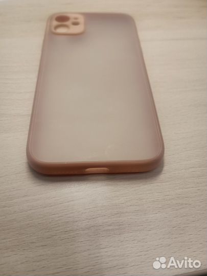 Чехол на iPhone 11