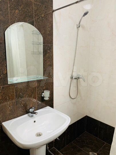 Комната 27 м² в 2-к., 1/1 эт.