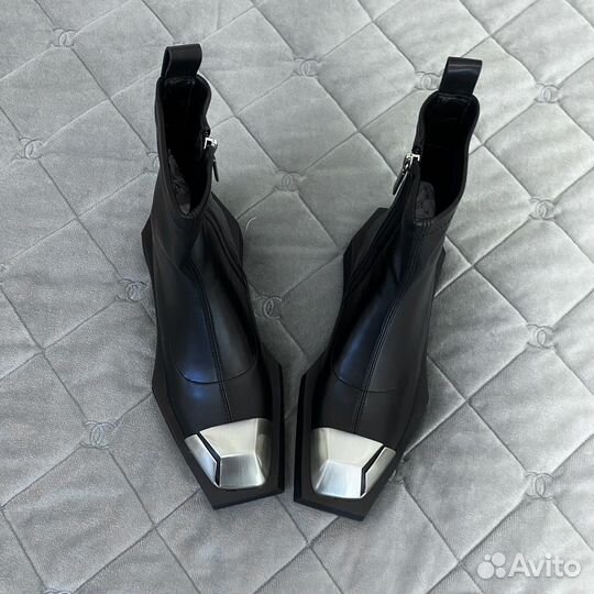 Ботинки в стиле Balenciaga с металлическими носами