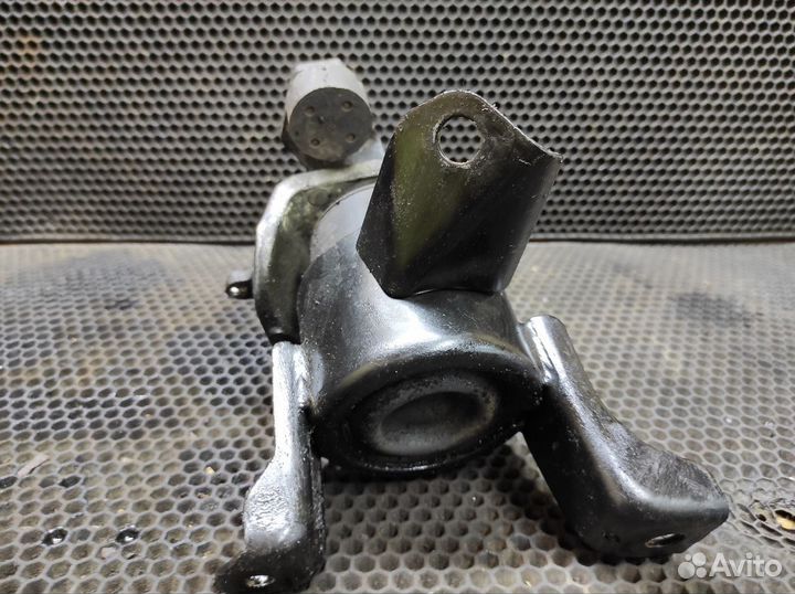 Подушка двигателя правая Mazda 6 GG