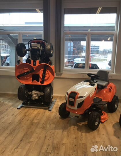 Садовый трактор stihl