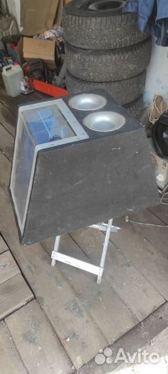 Сабвуфер в коробе Ural Molot 10