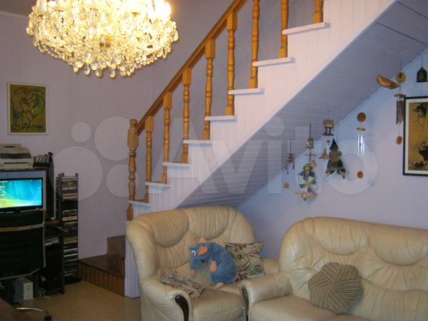 Коттедж 230 м² на участке 3 сот.