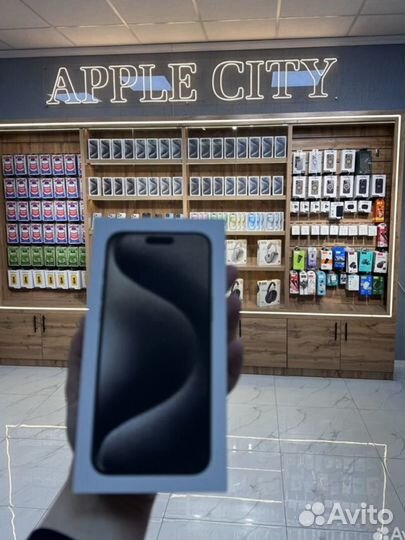 iPhone 15 Pro, 256 ГБ