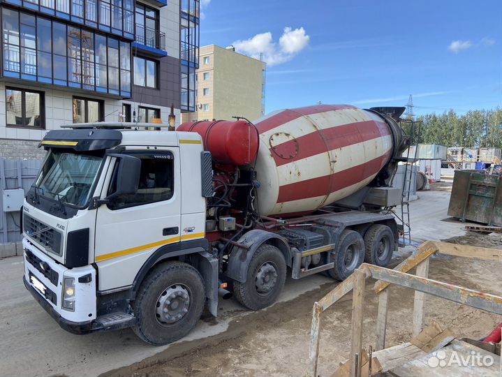 Автобетоносмеситель Volvo FM Truck 8X4, 2005