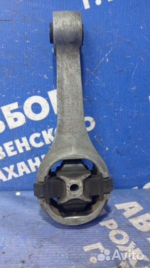 Подушка двигателя Volkswagen Polo 5 седан CFN 2015