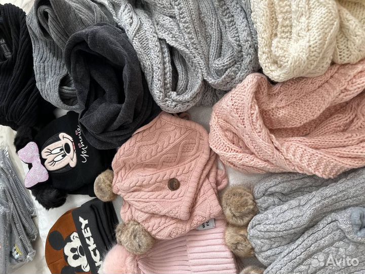 Шапки, снуды, перчатки hm