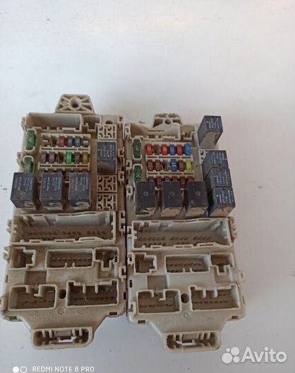 Блок предохранителей Mitsubishi Lancer Cedia