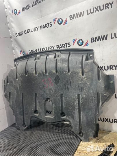 Защита двигателя Bmw X5 E70 3.0 N52B30 2008