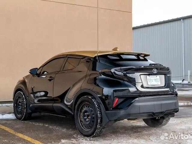 Toyota C-HR 2.0 CVT, 2022, 27 000 км