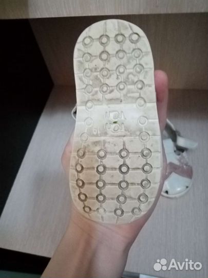 Сандали для девочки
