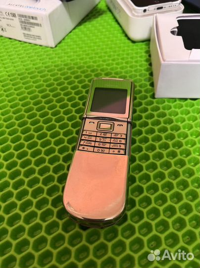 iPhone, 8 ГБ