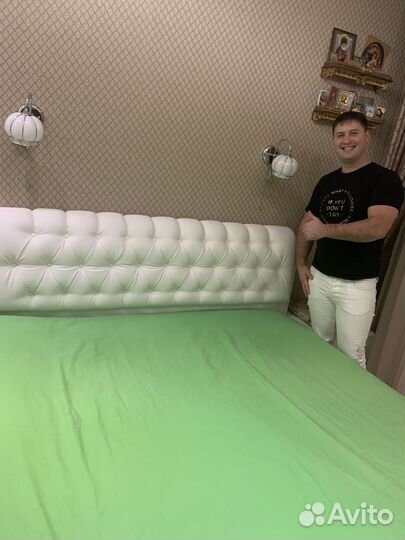 Перетяжка мебели. Перетяжка дивана