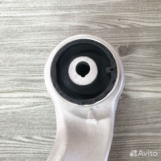 Рычаг передний нижний BMW 7 G11