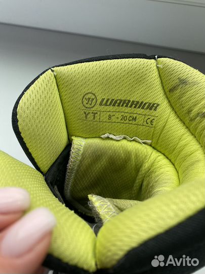 Краги хоккейные размер 8