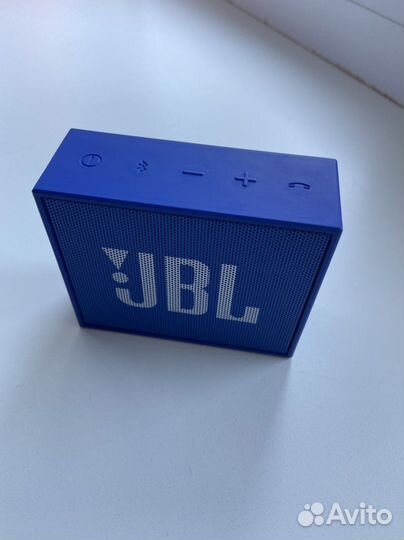 Портативная колонка jbl
