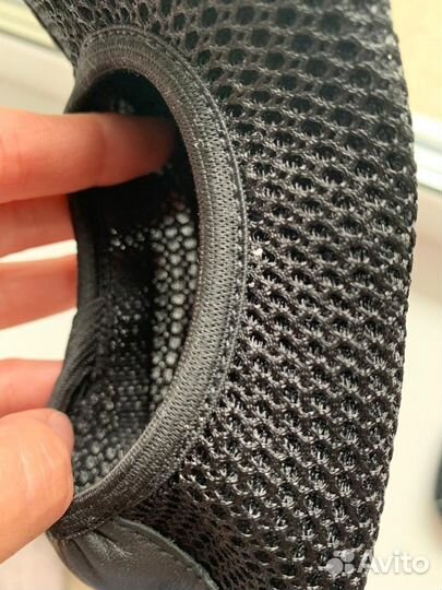 Чешки черные