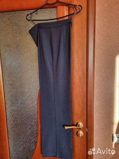 Брючный костюм женский