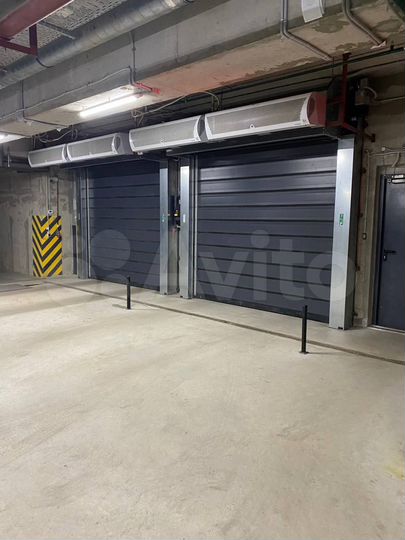 Машиноместо, 13 м²