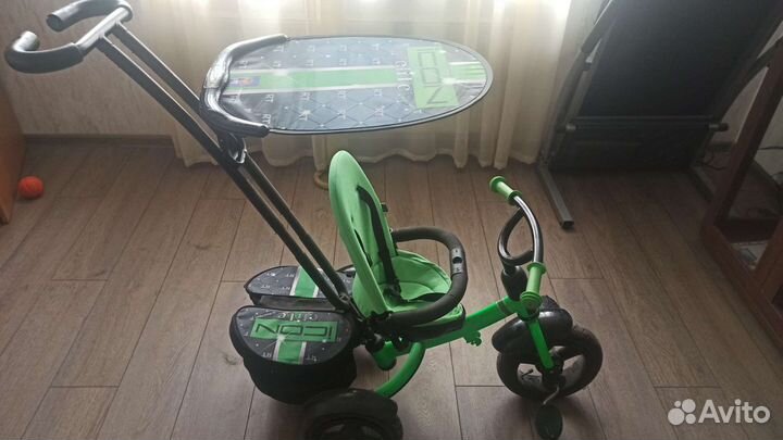 Детский трехколесный велосипед бу