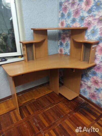 Компьютерный стол бу