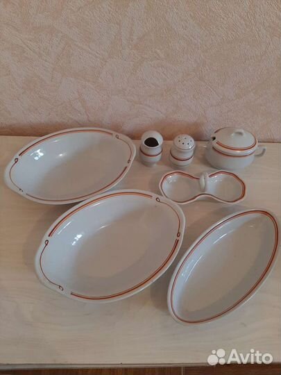 Посуда, вилки, шумовки