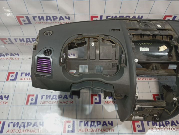 Торпедо Renault Megane 2 8200502400