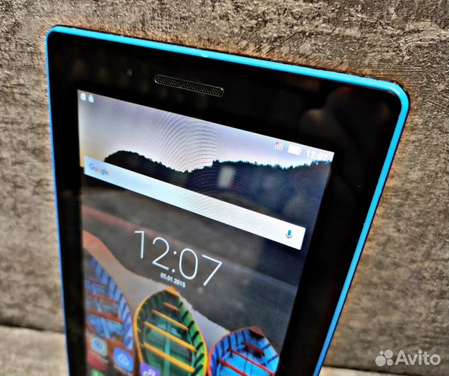 Планшет Lenovo TB3-710i 3G