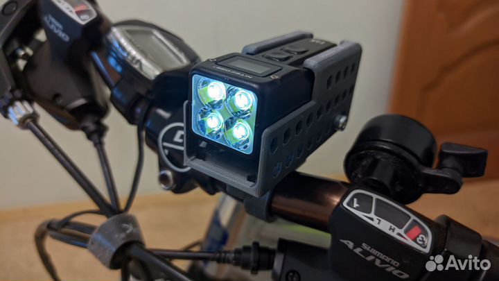 Держатель универсальный для фонаря Nitecore T4K