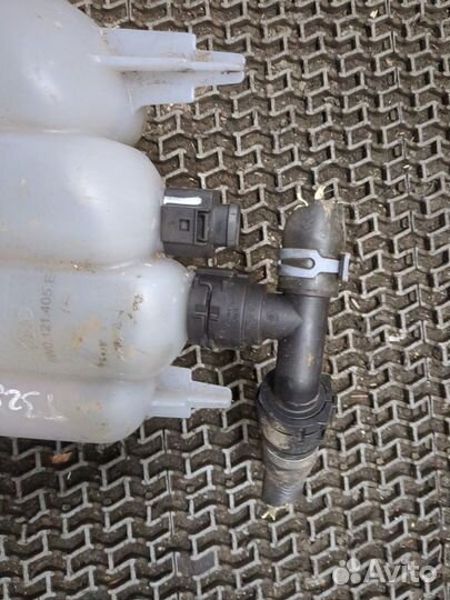 Бачок расширительный Audi A4 (B9), 2016